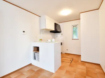 ウッディヒルズ B2