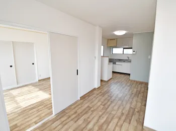 パークサイドハイツ 201